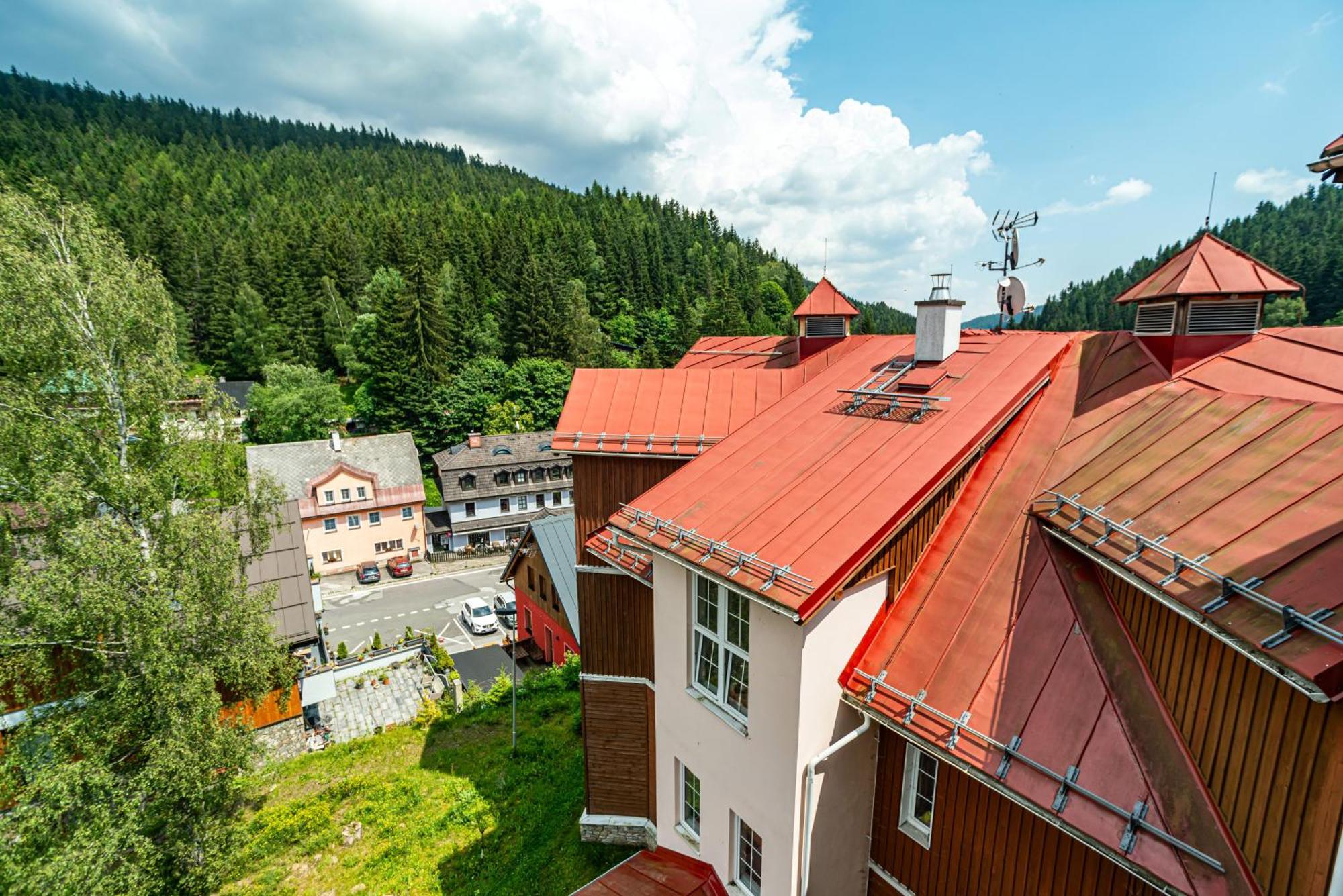 Apartman V Srdci Pece Пец-под-Снежкой Экстерьер фото